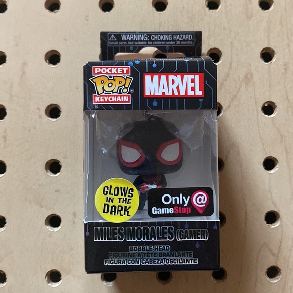 Marvel Mystery Funko Loot Box (GameStop exclusive) - Picture 5 of 7